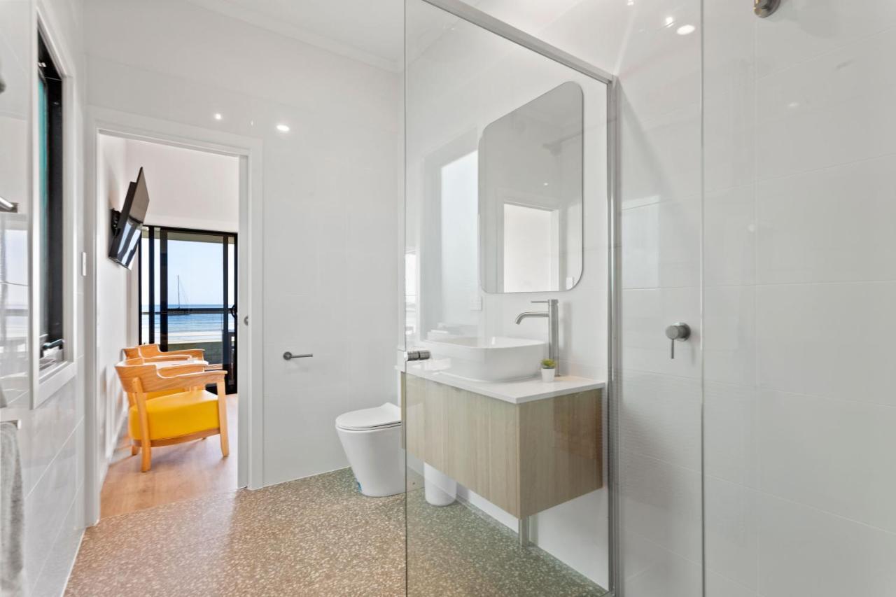 Port Lincoln Beachfront Apartments ภายนอก รูปภาพ