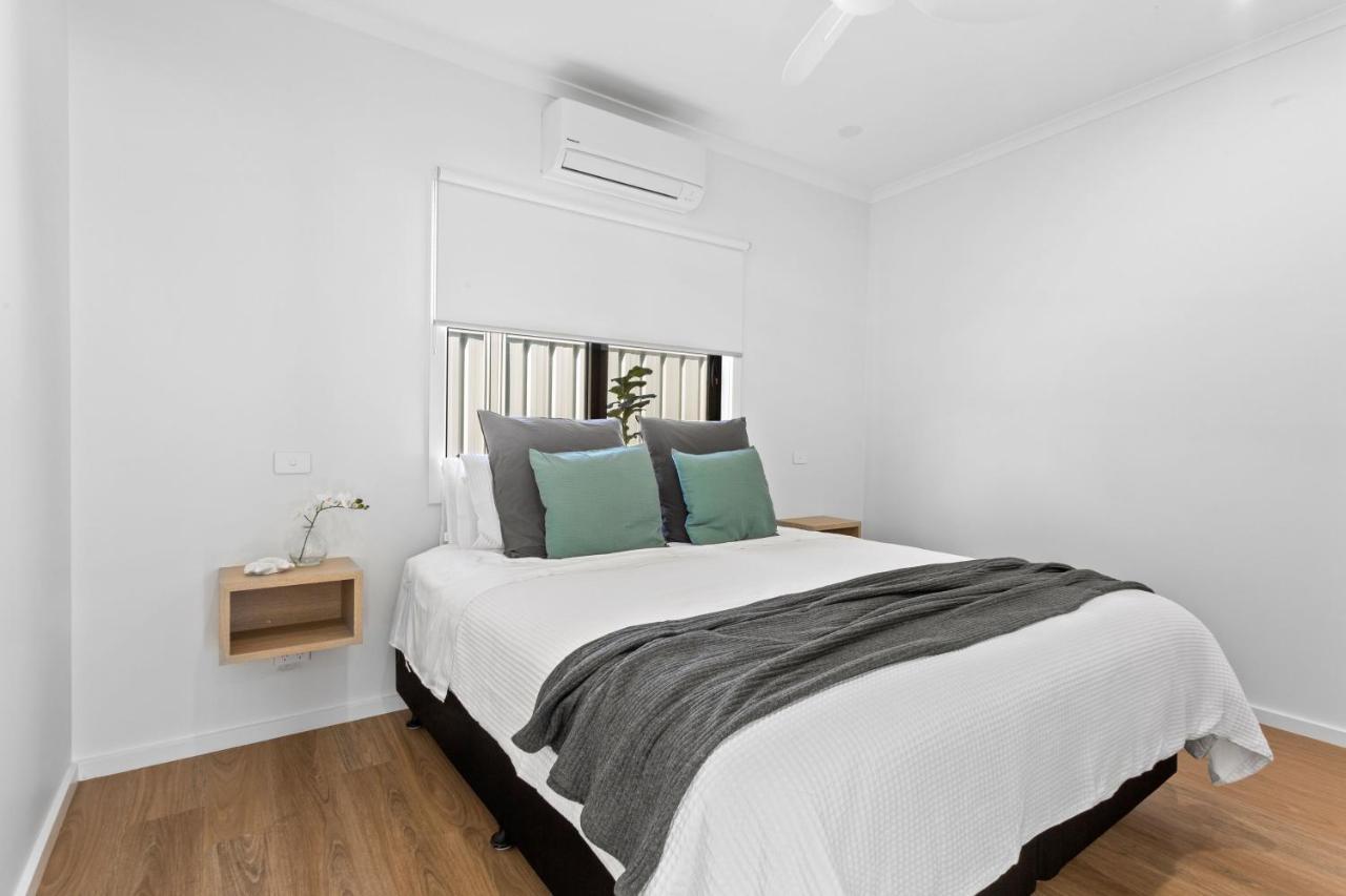Port Lincoln Beachfront Apartments ภายนอก รูปภาพ