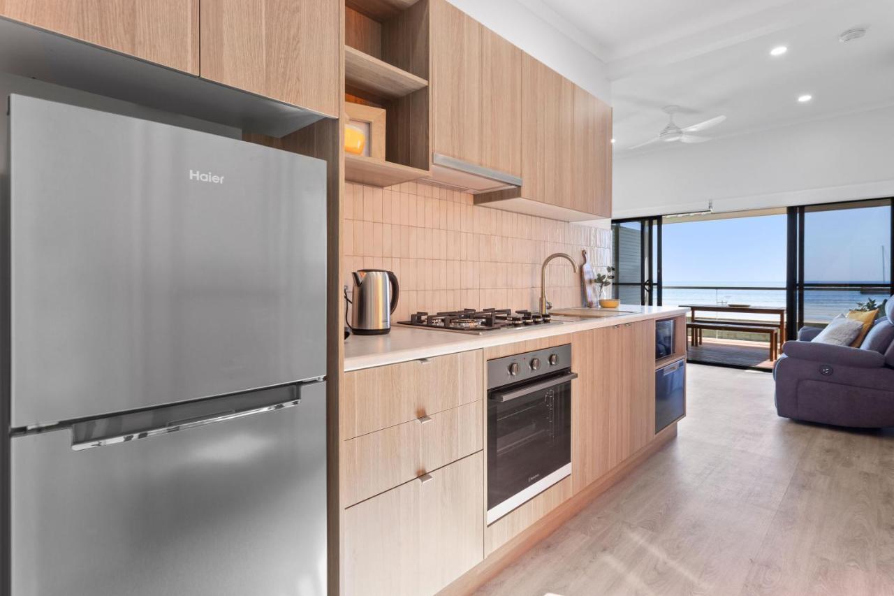 Port Lincoln Beachfront Apartments ภายนอก รูปภาพ