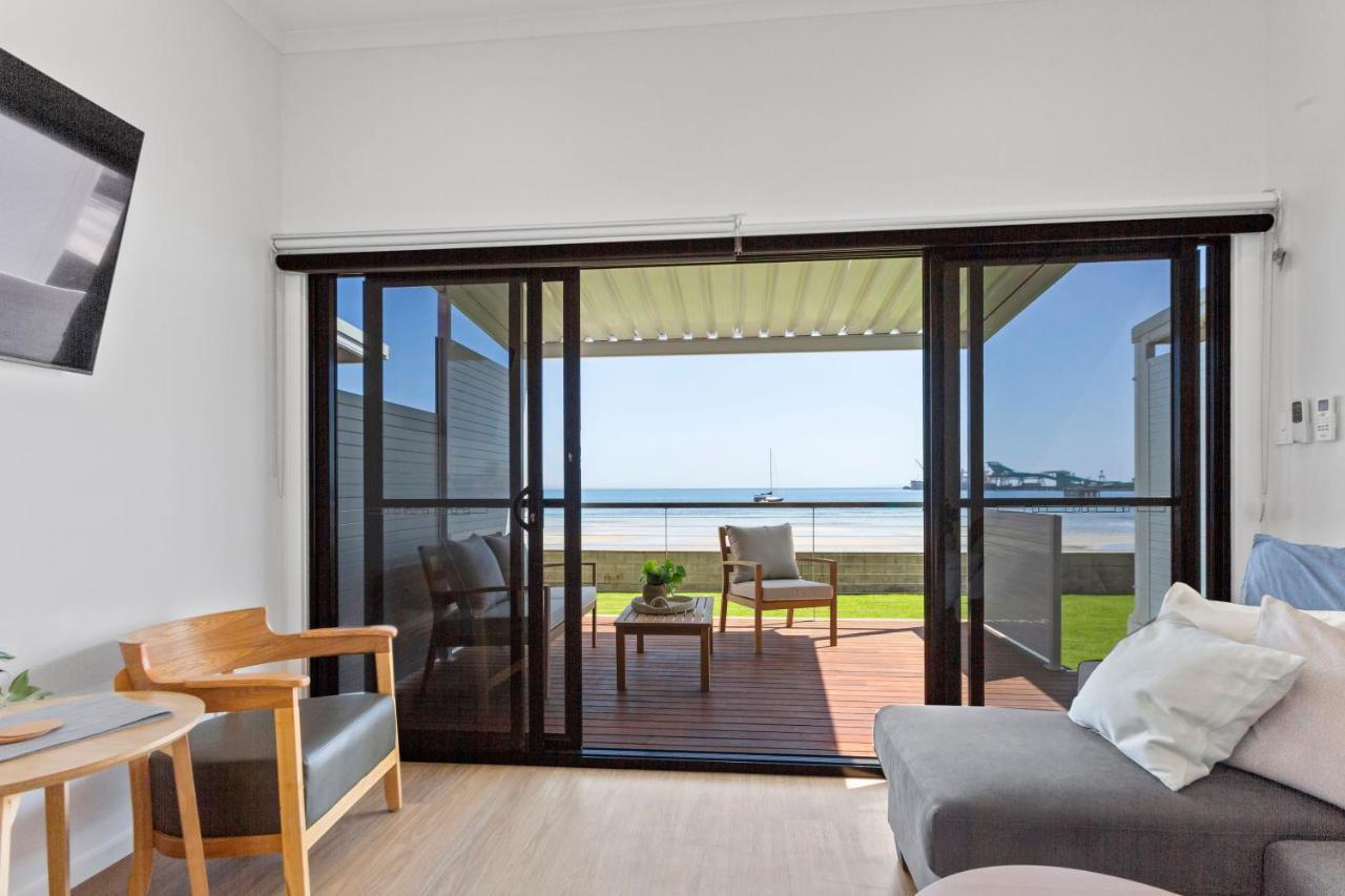 Port Lincoln Beachfront Apartments ภายนอก รูปภาพ